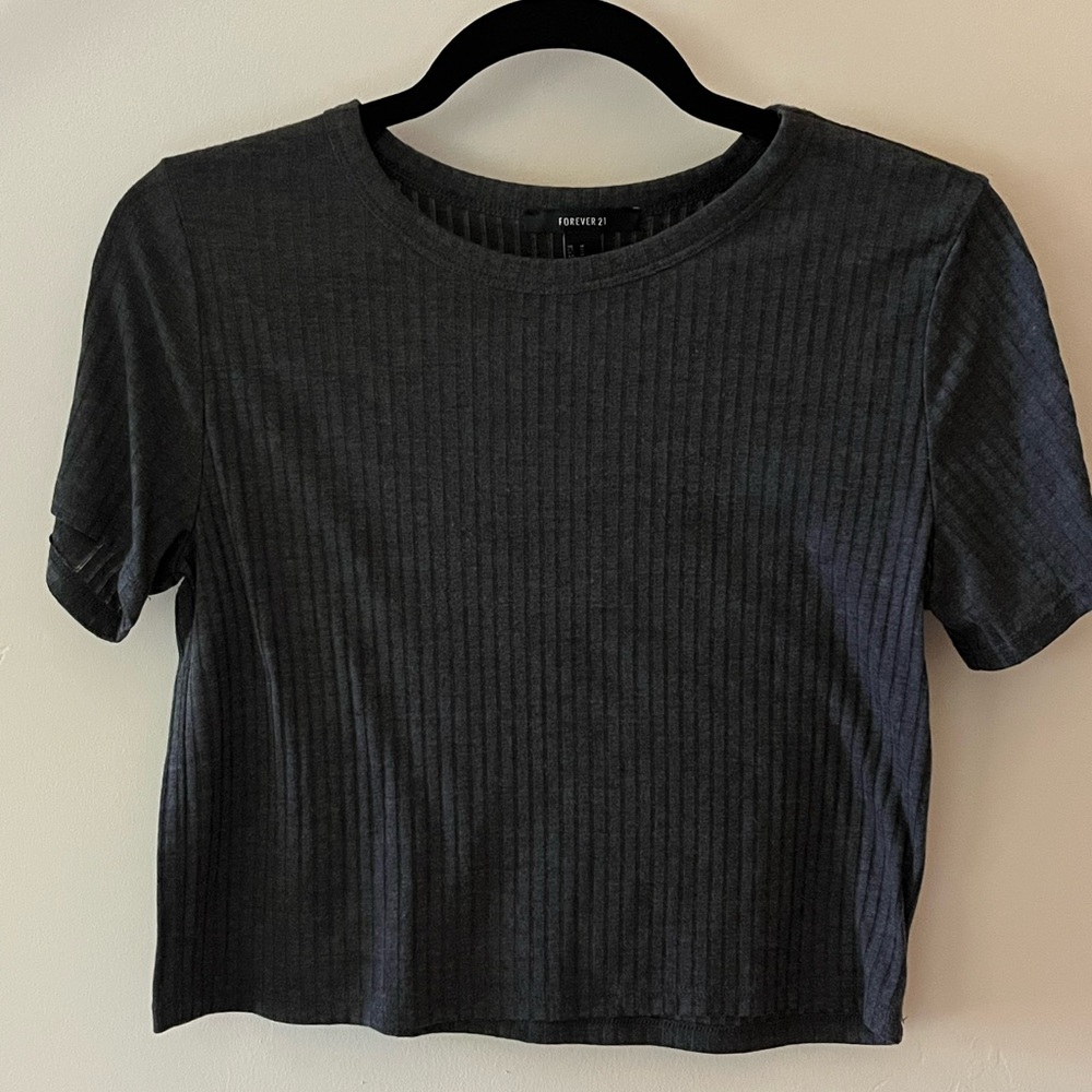 Forever 21 Charcoal Ribbed Short Sleeve Top
